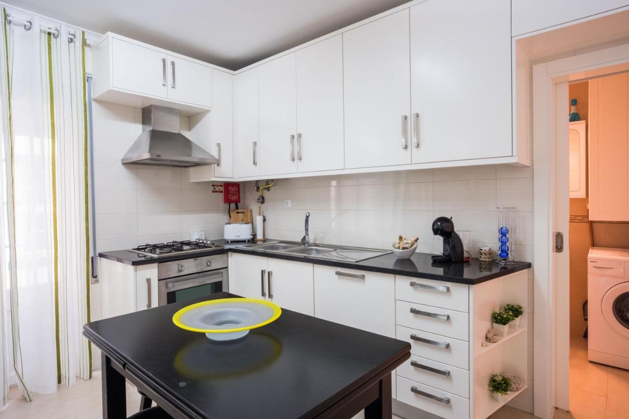 A Casinha Da Nazare Apartment Exterior photo